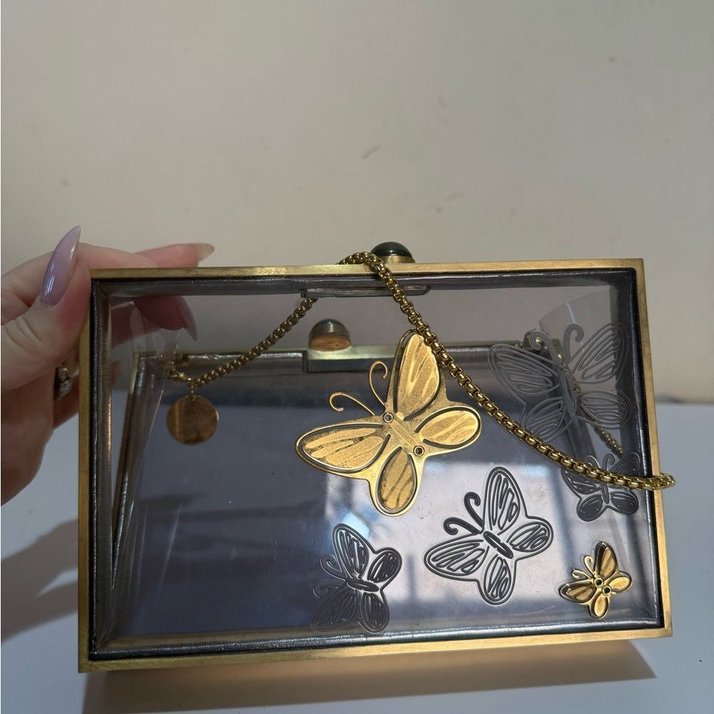 Thale Blanc - Flutter of Hope Clutch with a Gold Butterfly Design. - Picture 11 of 13